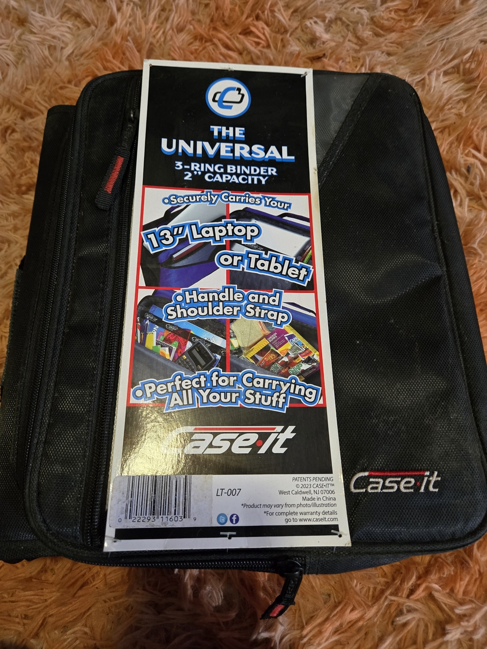 Case-it Universal 3-Ring Binder Carrying Case in Black